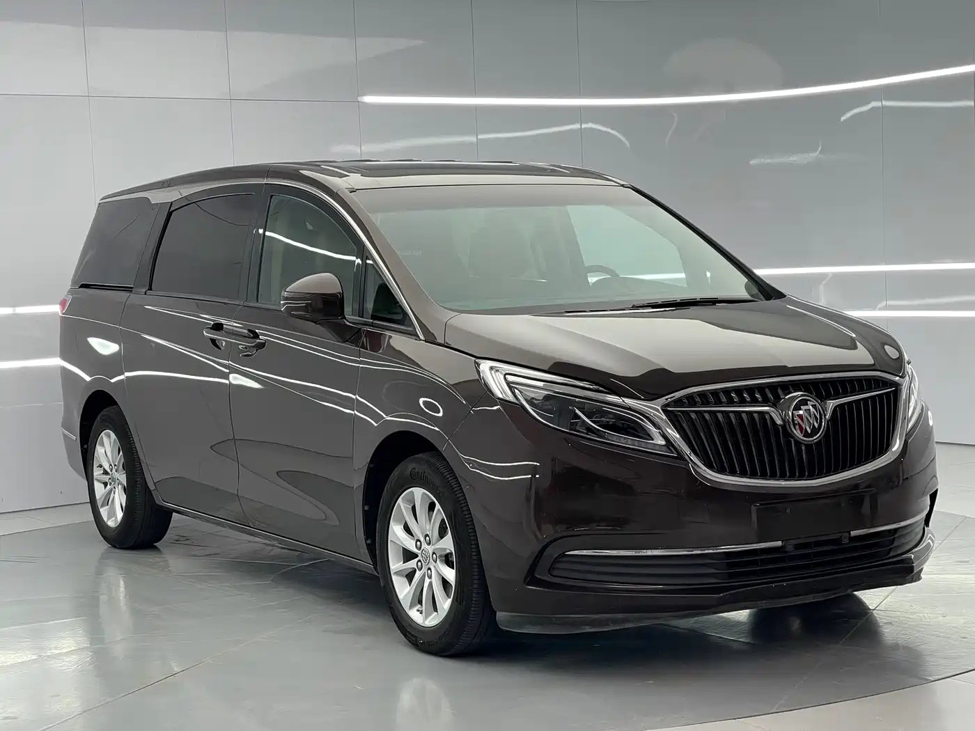 Buick GL8 2018 ES 28T Premium Type China VI фото 2