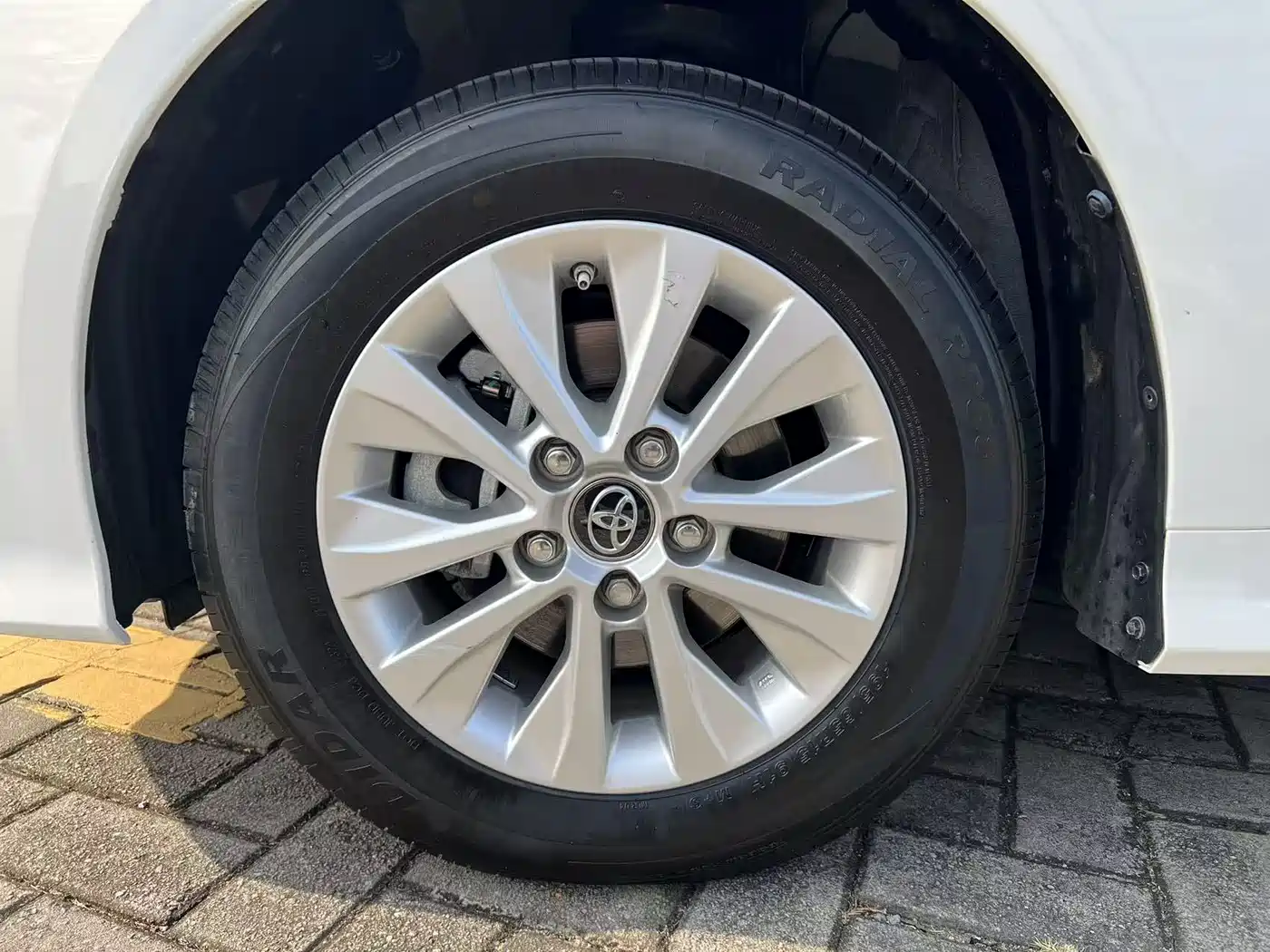 Toyota Corolla 2021 1.2T S-CVT Pioneer PLUS Edition фото 16