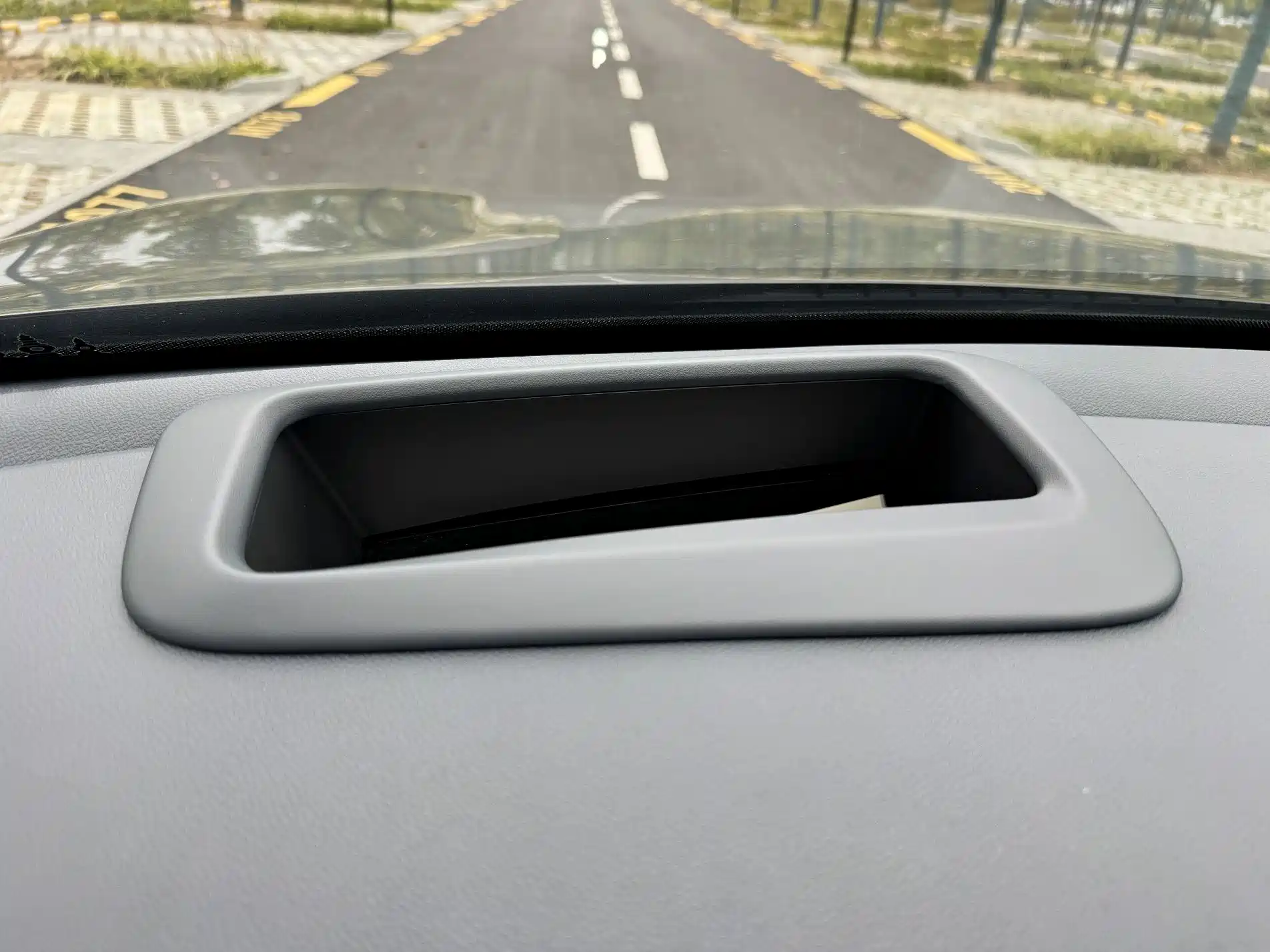 Photo 14 - Geely Galaxy Galaxy E5