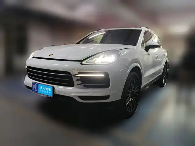 Porsche Cayenne 2019 Cayenne 3.0T — фото 1