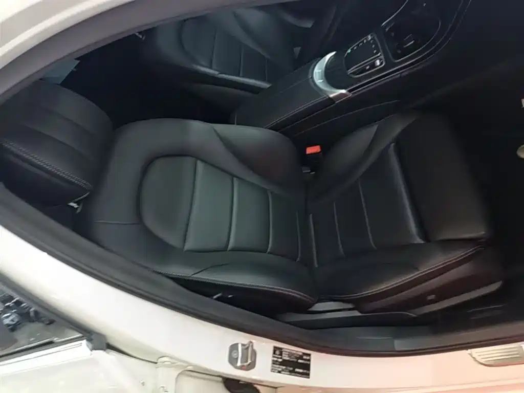 Mercedes-Benz C-Class 2019 Facelift C 260 L Sport фото 25