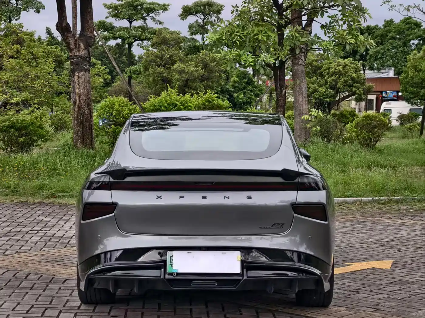 Фото 7 - XPeng P7