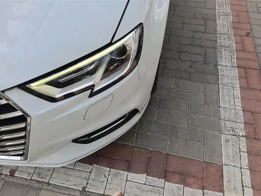 Audi A3 2019 Limousine 35 TFSI Progressive China VI фото 5