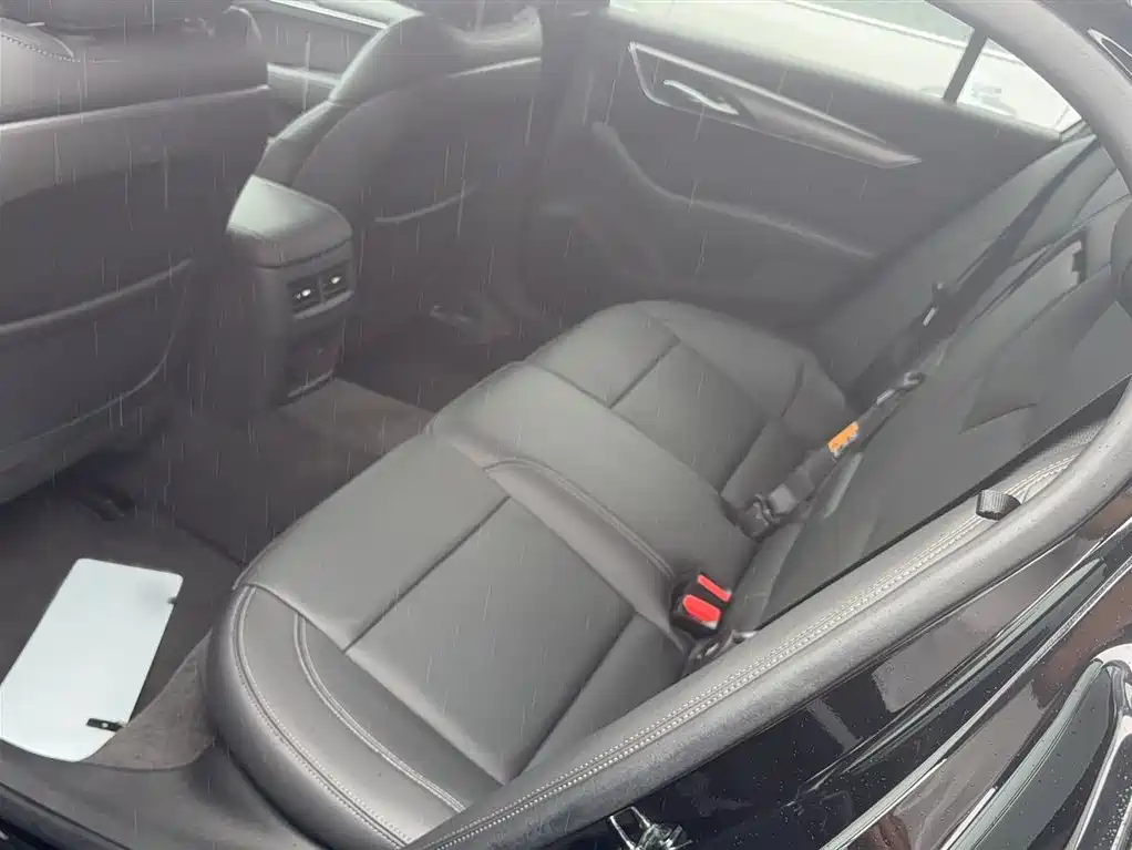 Cadillac CT5 2024 28T Luxury Model Pro фото 12