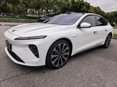 NIO ET7