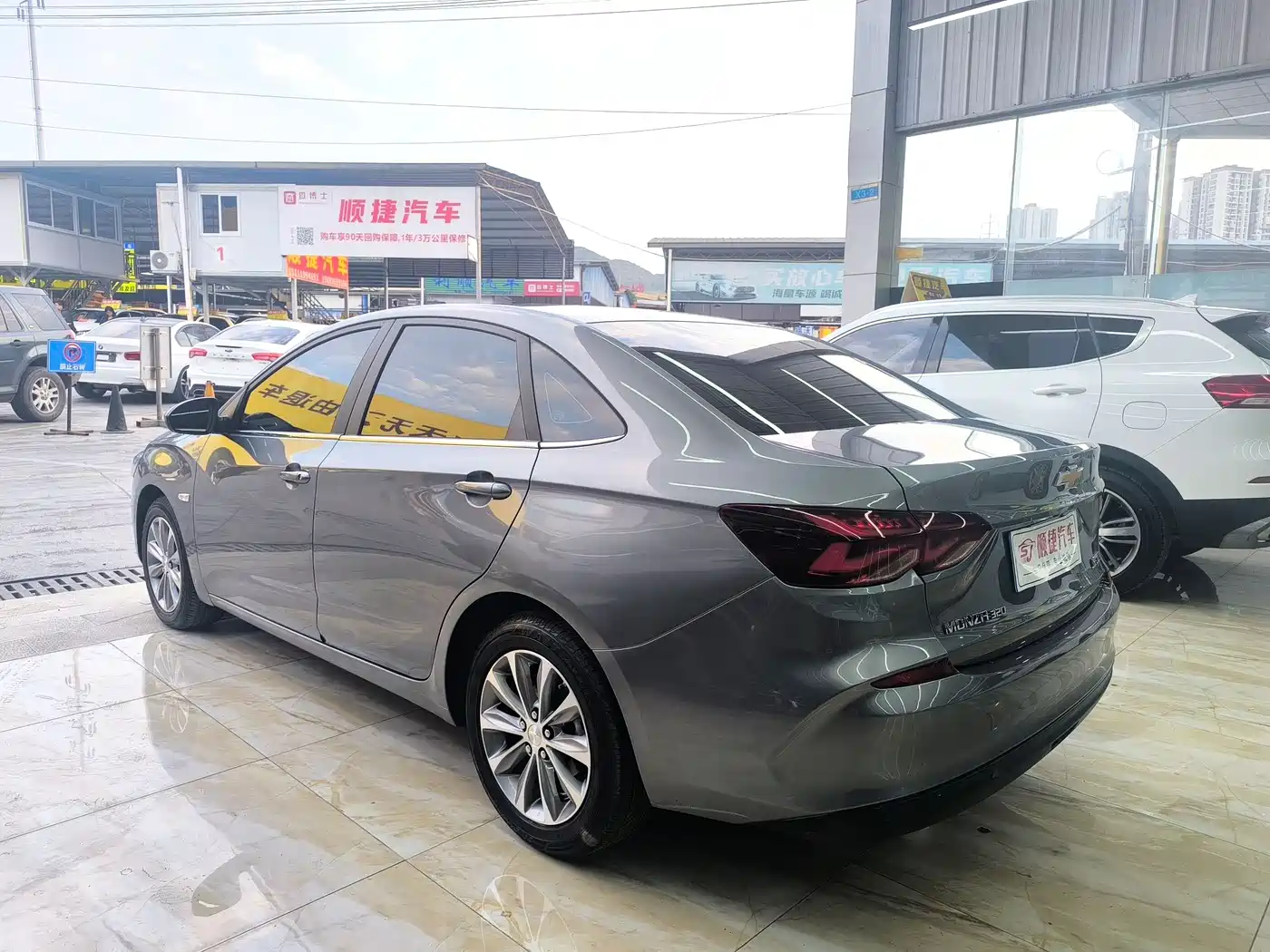 CHEVROLET CRUZE