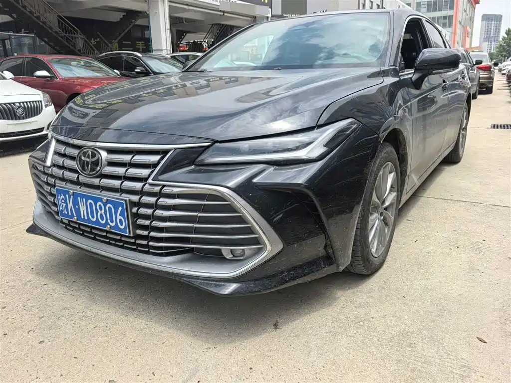 Toyota Avalon 2024 Model 2.0L Progressive Edition