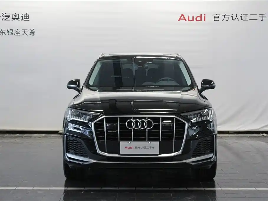 Audi Q7 2023 55 TFSI quattro S line Sport фото 2