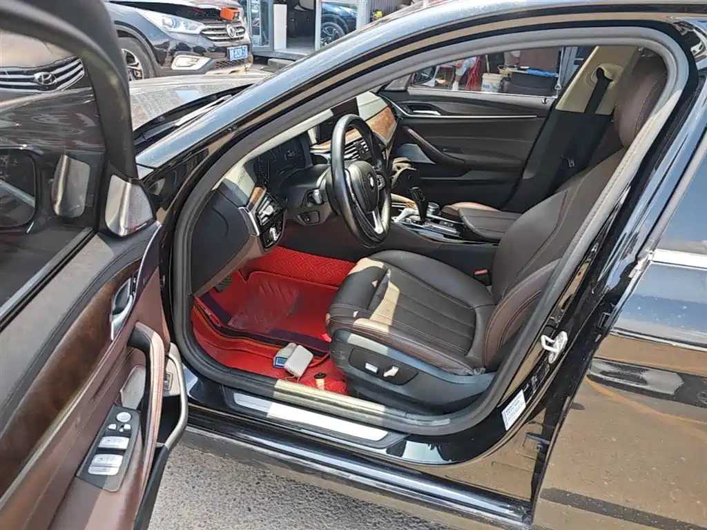 BMW 5 Series 2019 Facelift 525Li Luxury Package фото 16
