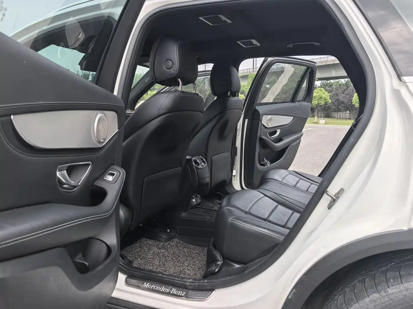 Mercedes-Benz GLC 2019 Model GLC 200 L 4MATIC фото 10