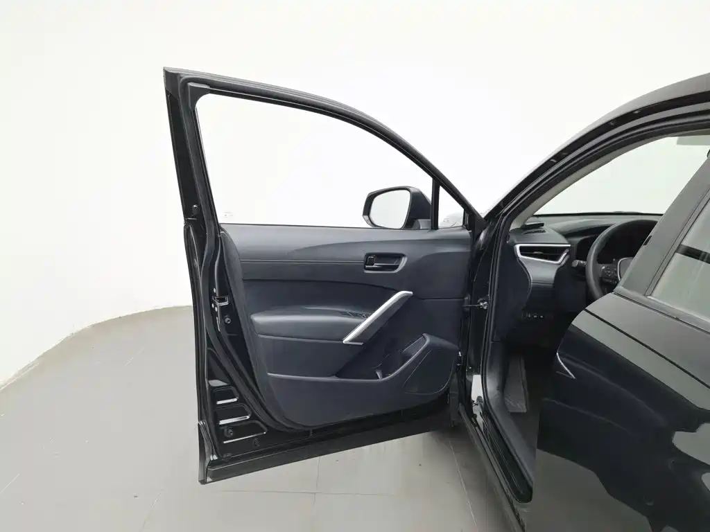 صورة 8 - Toyota Frontlander