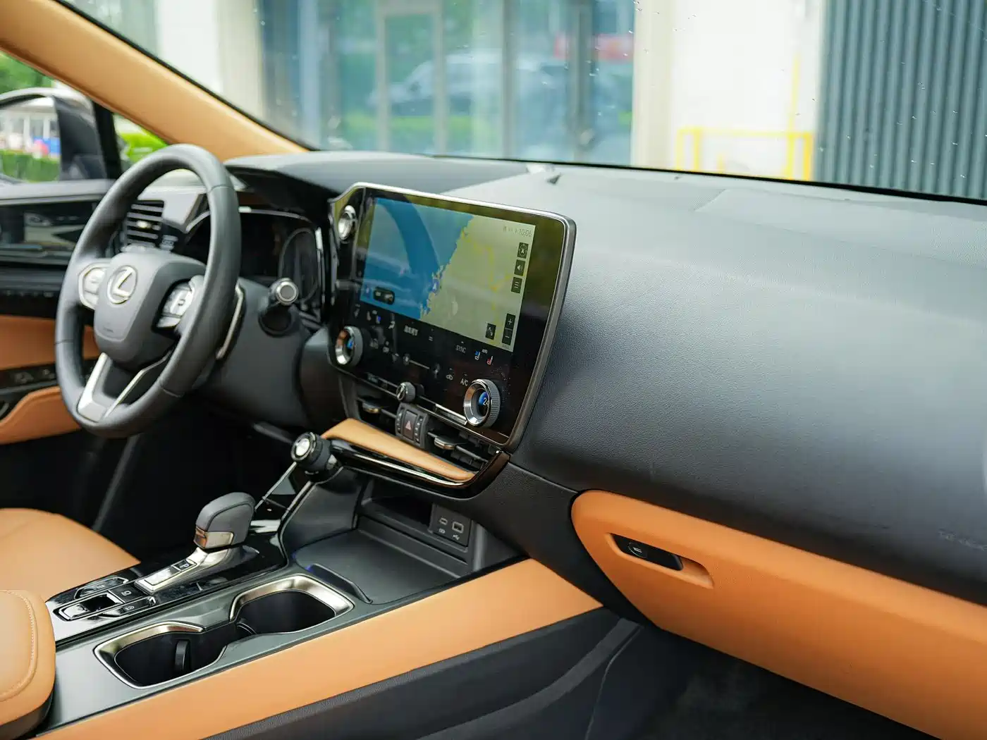 Lexus NX 2025 260 FWD Special Edition фото 10