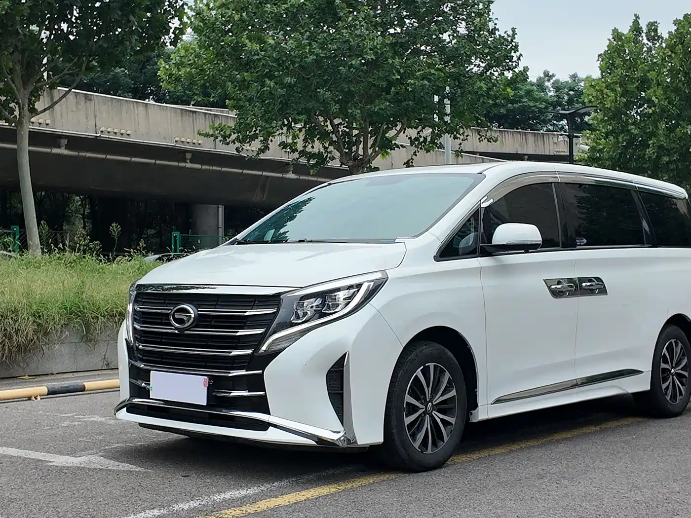 GAC TRUMPCHI M8