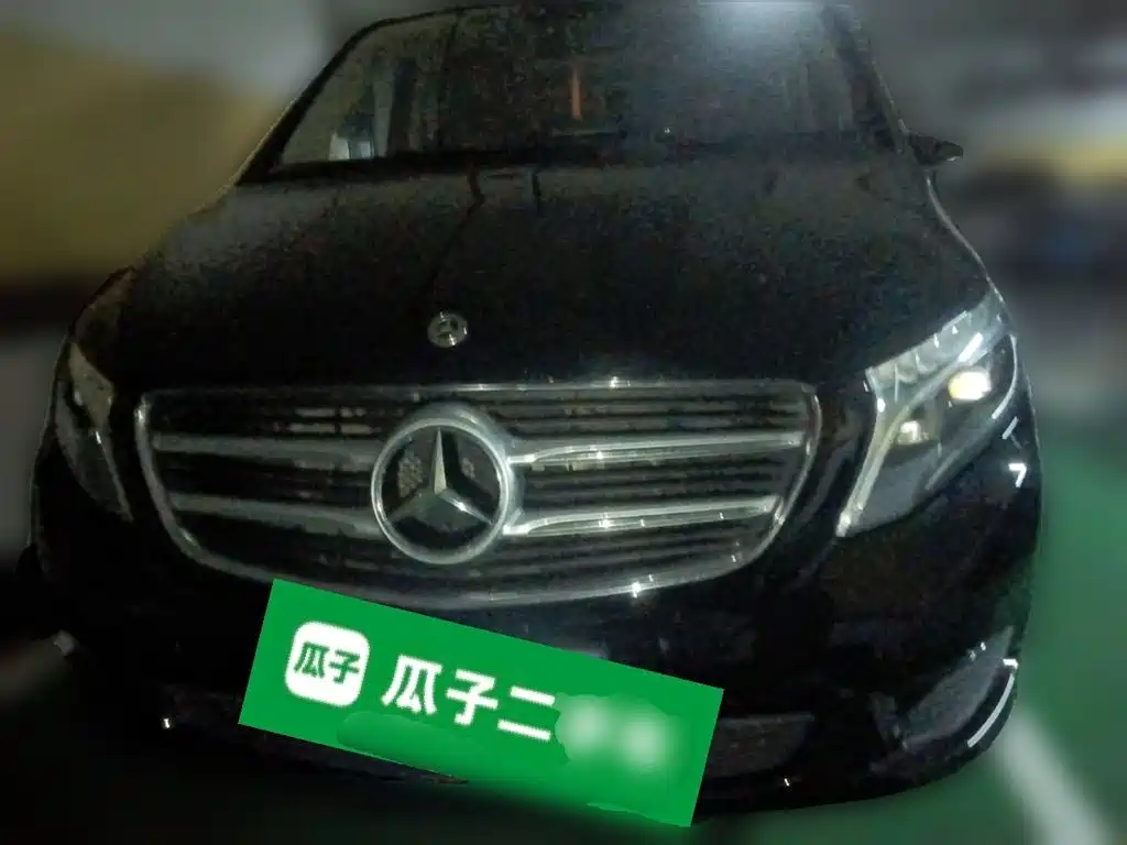 Mercedes-Benz V-Class 2018 2017 Model V 260 Pilot Edition