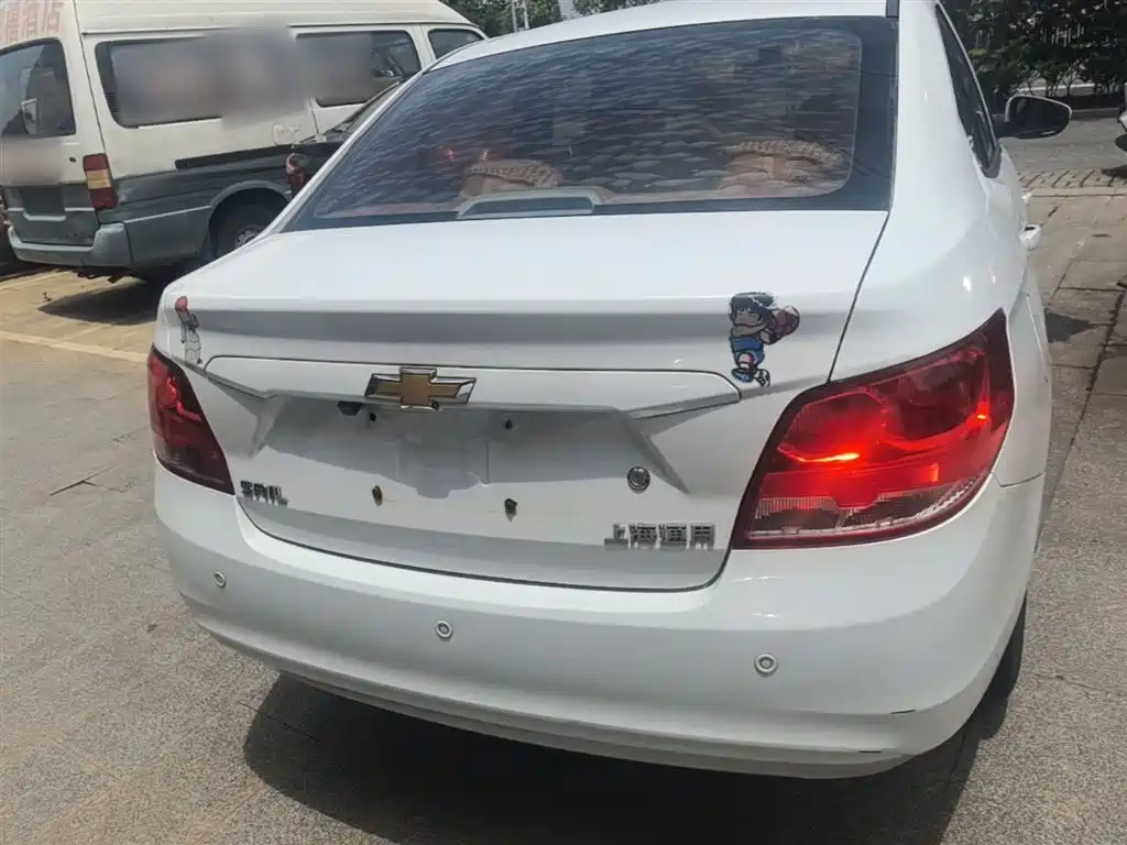 Chevrolet Sail 2015 Sail 3 1.5L Manual Ideal Sunroof Edition фото 6
