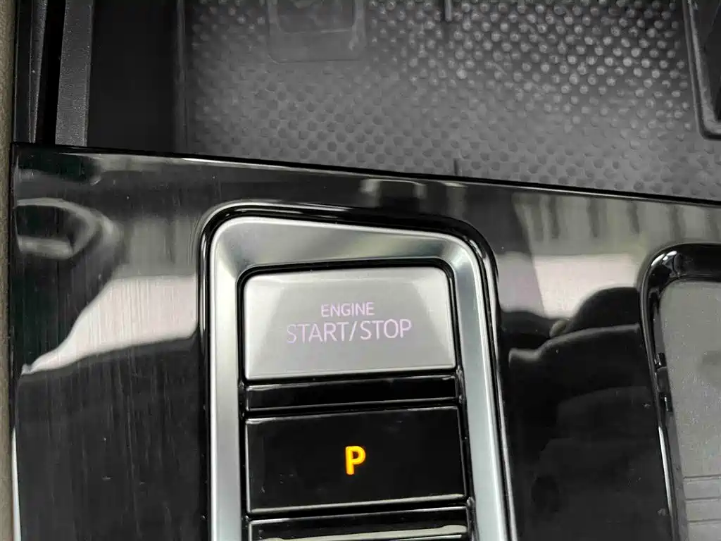 Volkswagen Viloran 2024 380TSI Executive Edition фото 4