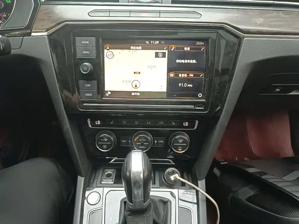 Volkswagen Magotan 2019 330TSI DSG Luxury Class China VI фото 13
