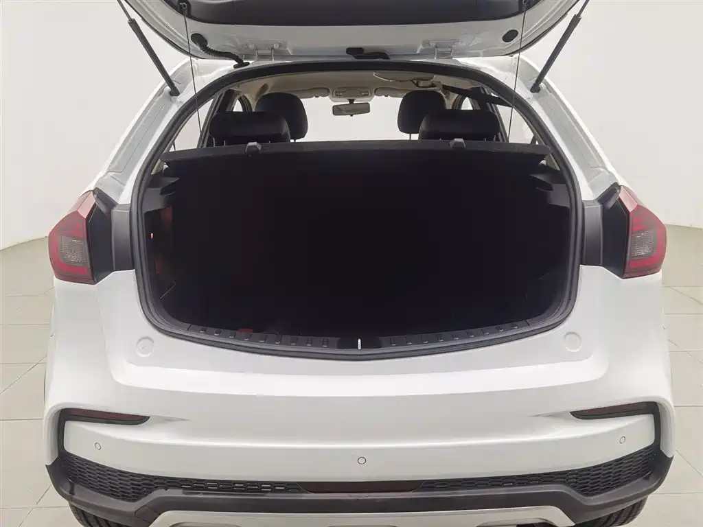 GEELY AUTOMOBILE VISION X3