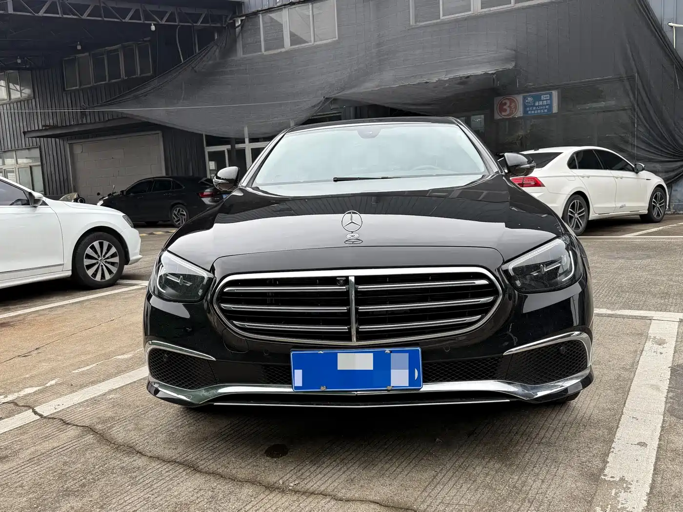 Mercedes-Benz E-Class 2023 E 300 L Fashion фото 2
