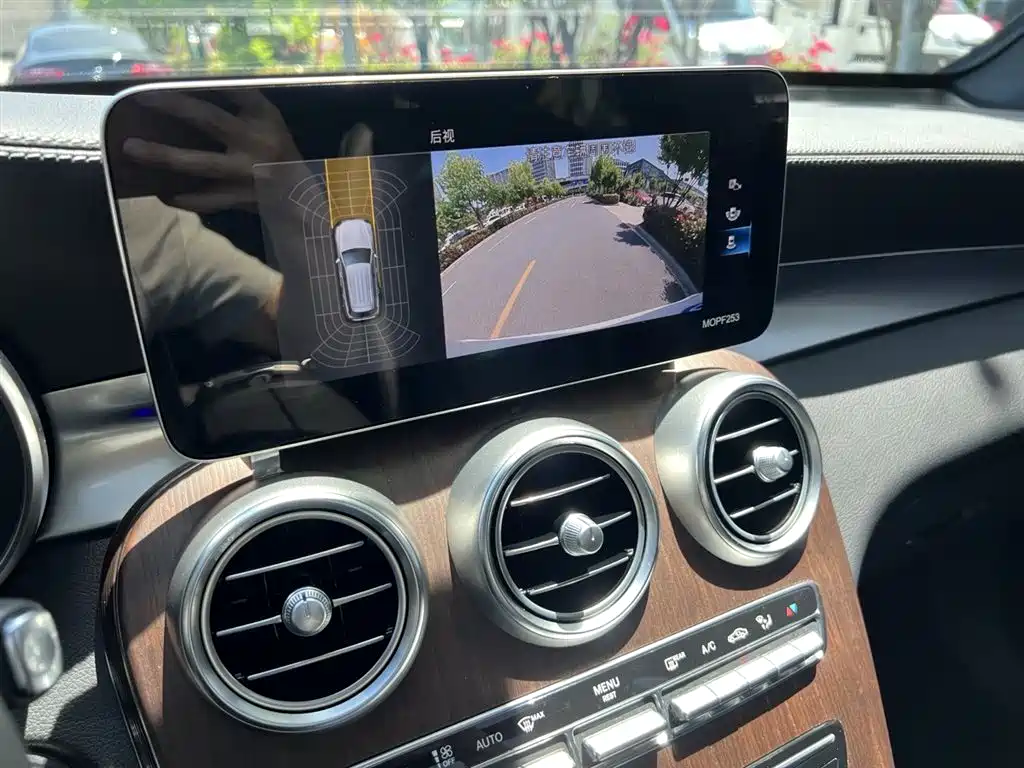 Mercedes-Benz GLC 2021 GLC 300 L 4MATIC Sporty фото 15