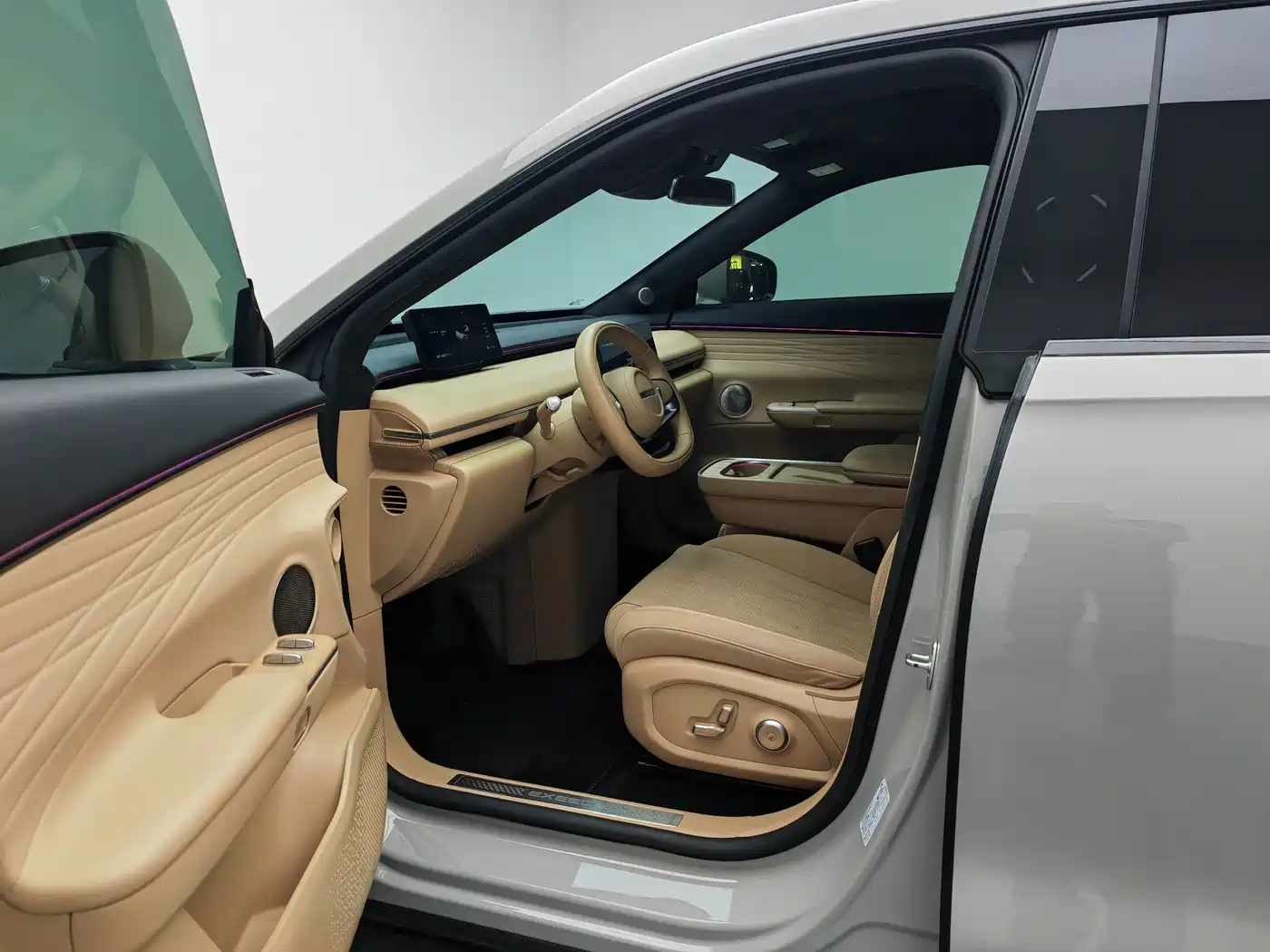 Exeed Exlantix ET 2024 2024 Extended Range 240 Ultra AWD