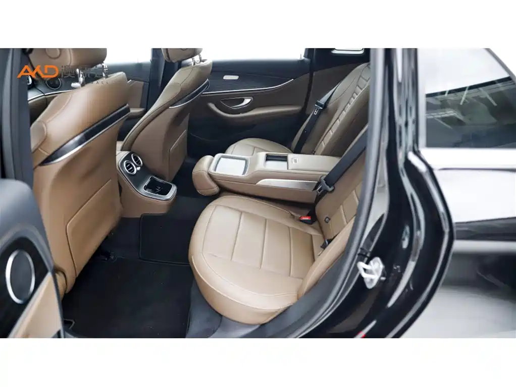 Mercedes-Benz E-Class 2023 Facelift E 260 L Sport фото 7