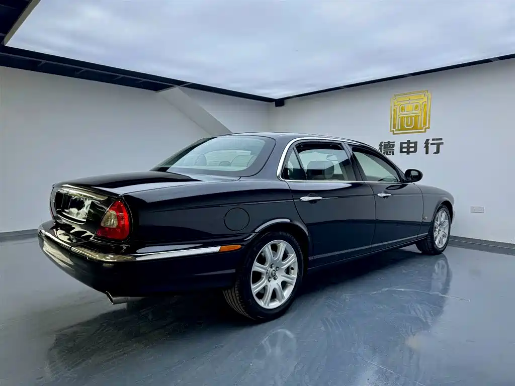 Jaguar XJ 2005 Model XJ8L 4.2 фото 6