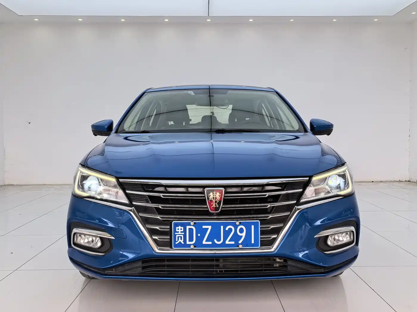Photo 2 - Roewe i5