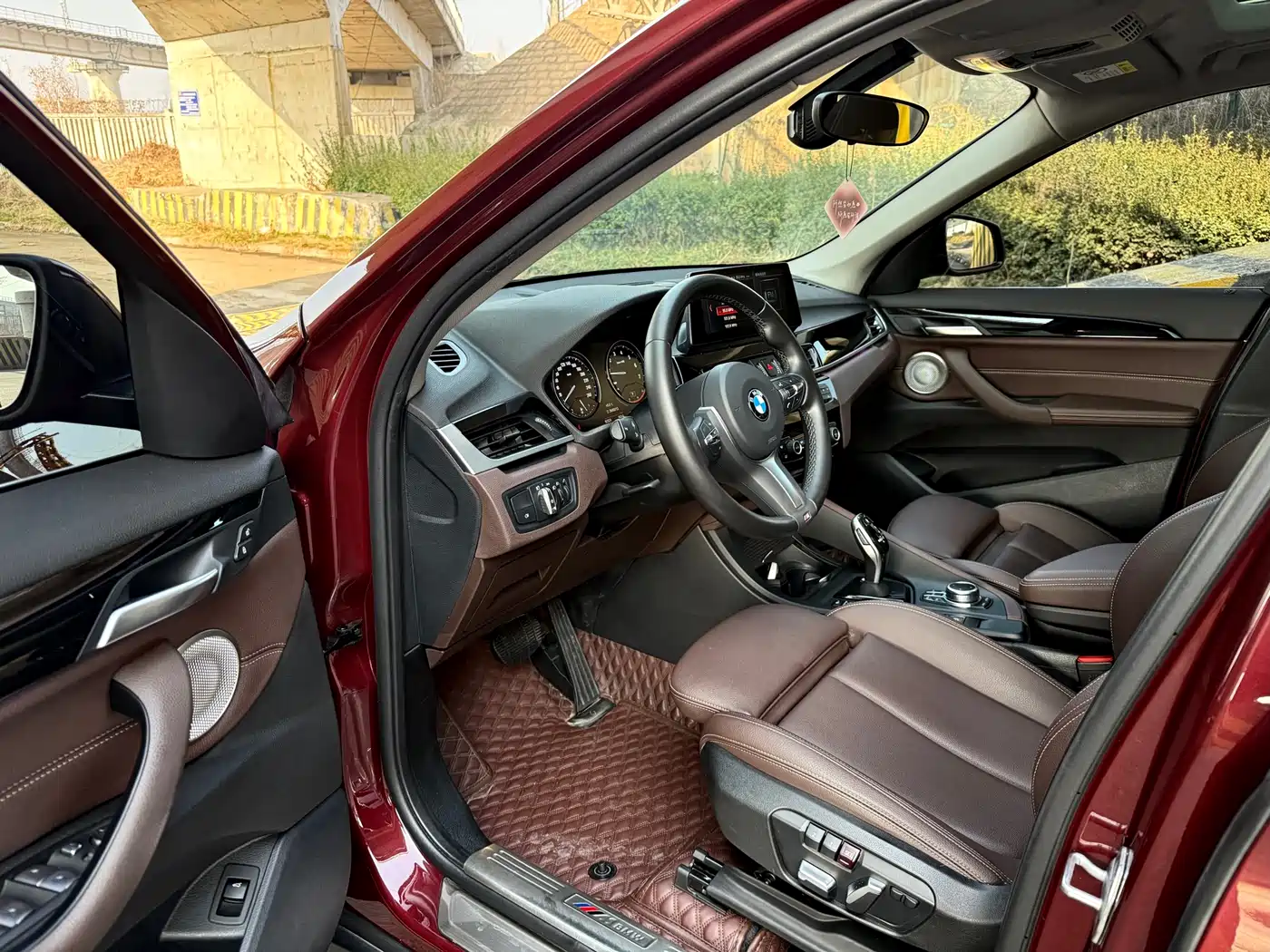 BMW X1 2021 Facelift sDrive25Li Leading фото 8