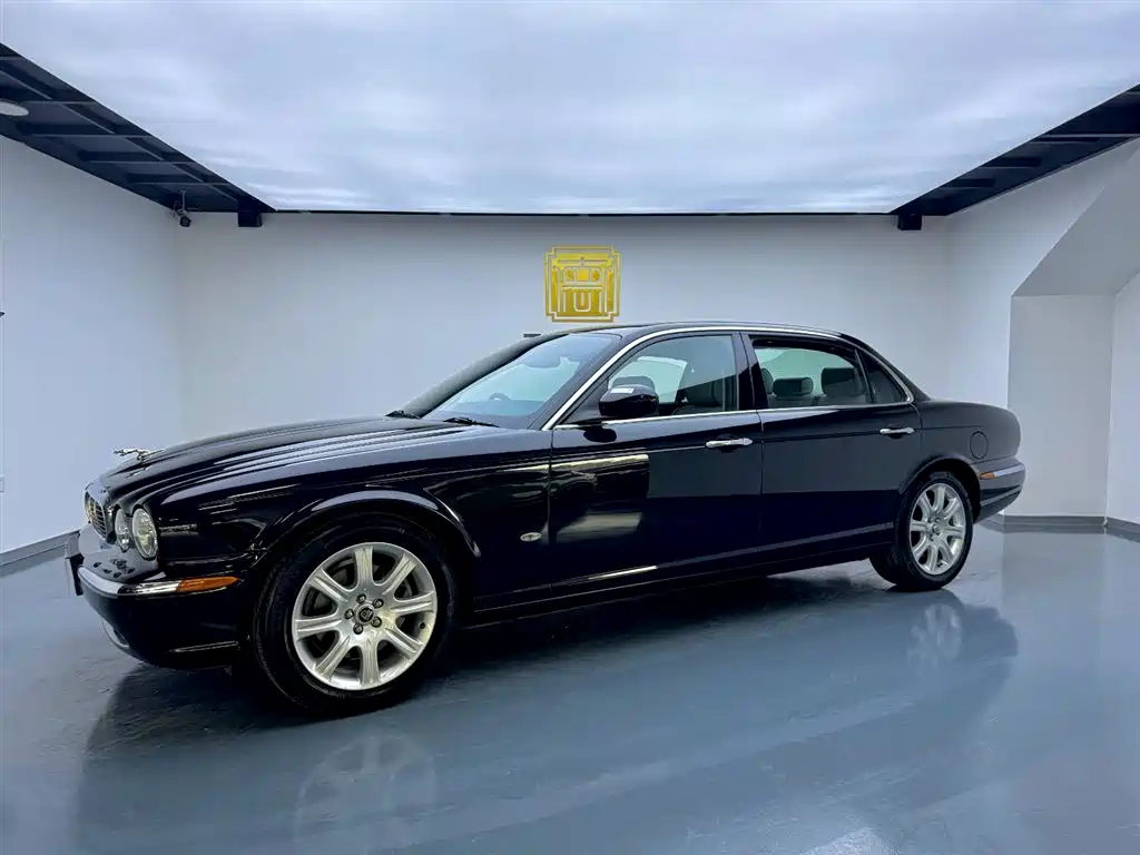 Jaguar XJ 2005 Model XJ8L 4.2