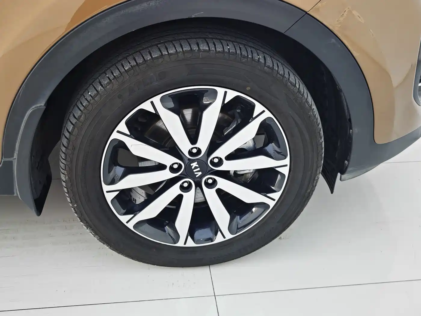 Kia KX5 2016 2016 Model 1.6T Automatic 2WD DLX