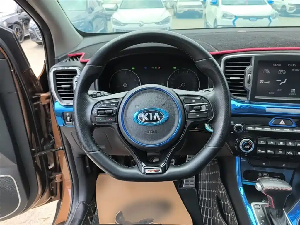 Kia KX5 2016 Model 1.6T Automatic 2WD DLX фото 11