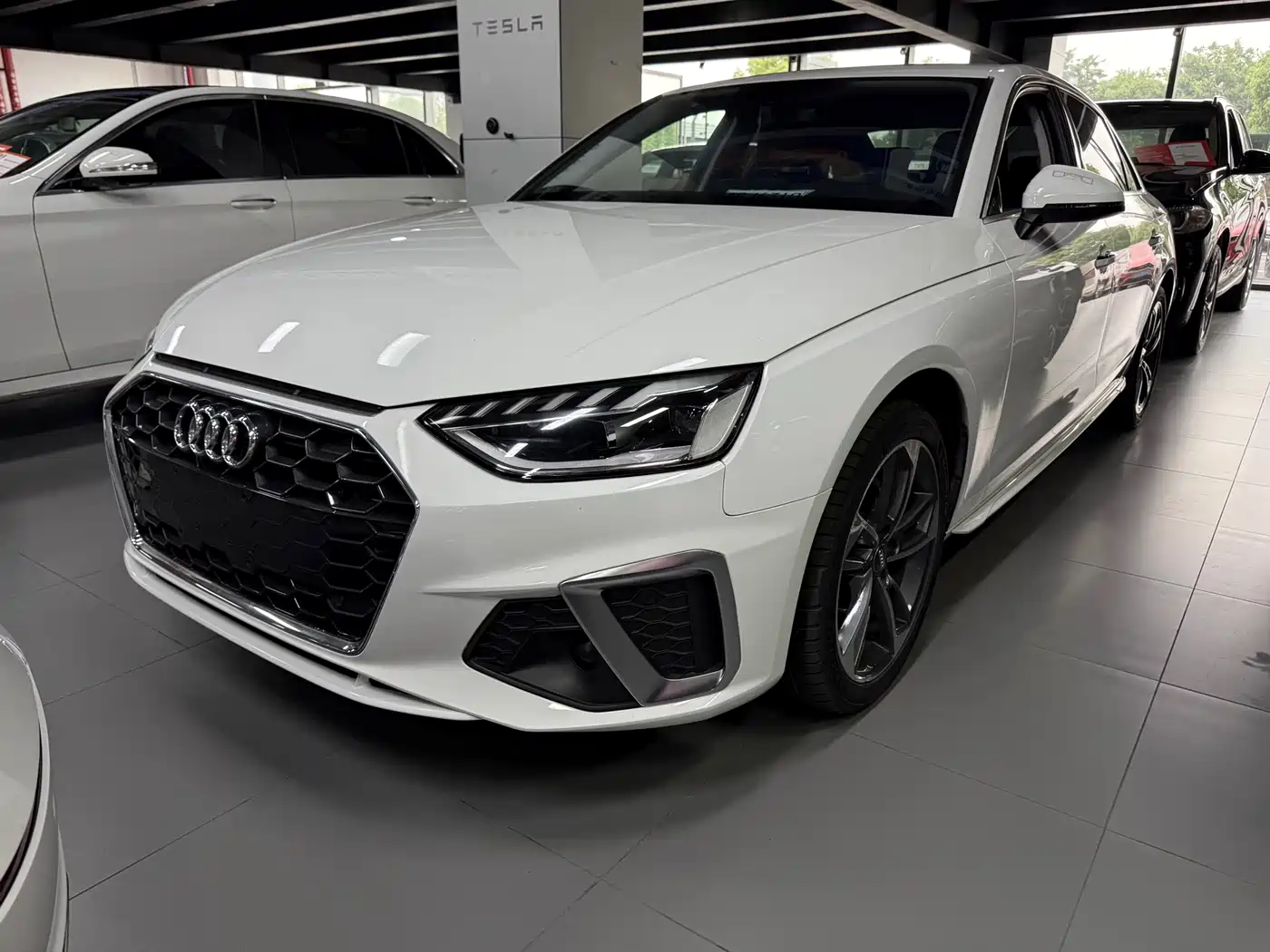 Audi A4L 2020 40 TFSI Fashion Dynamic Edition