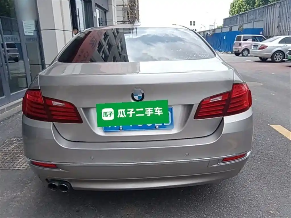 BMW 5 Series 2017 525Li Luxury Design Package фото 6