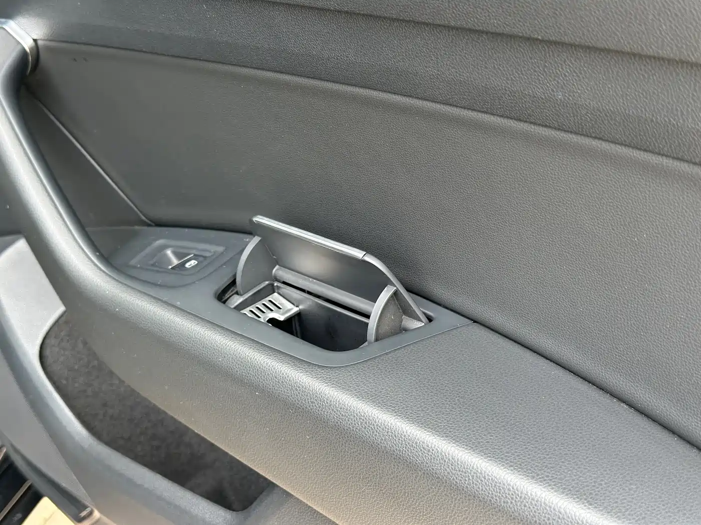 Volkswagen Magotan 2020 330TSI DSG Leading фото 28