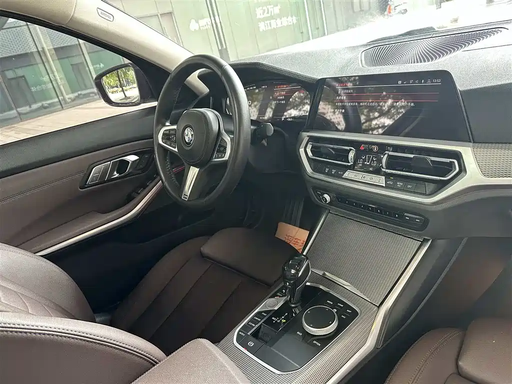 BMW 3 Series 2020 325Li M Sport Black Night Package фото 21
