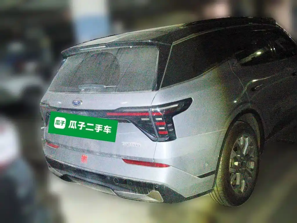 Фото 5 - Ford Edge