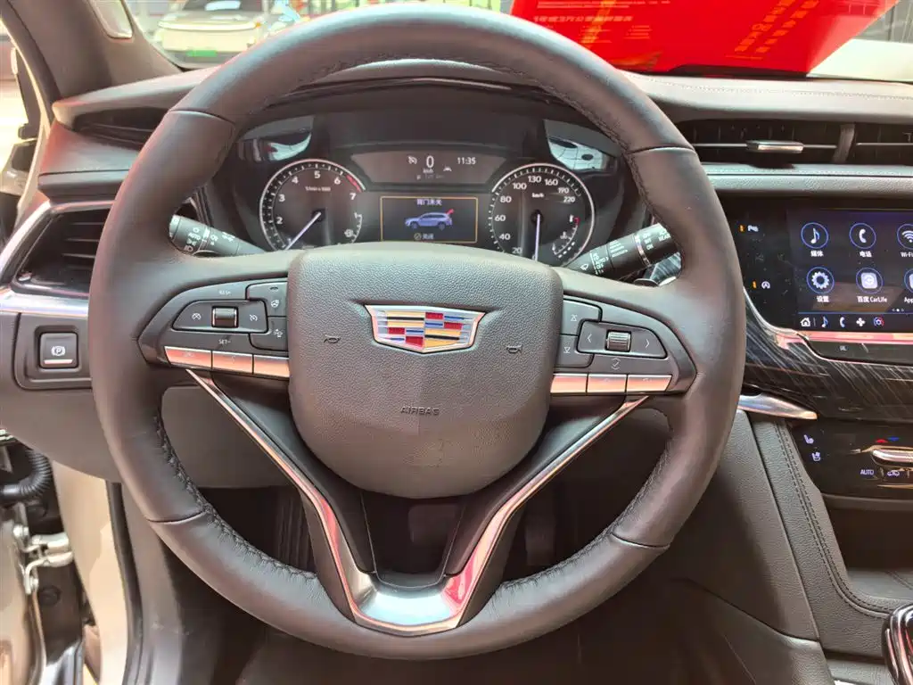 Cadillac XT6 2022 2.0T 6-Seater 4WD Luxury 120th Anniversary Limited Edition фото 13