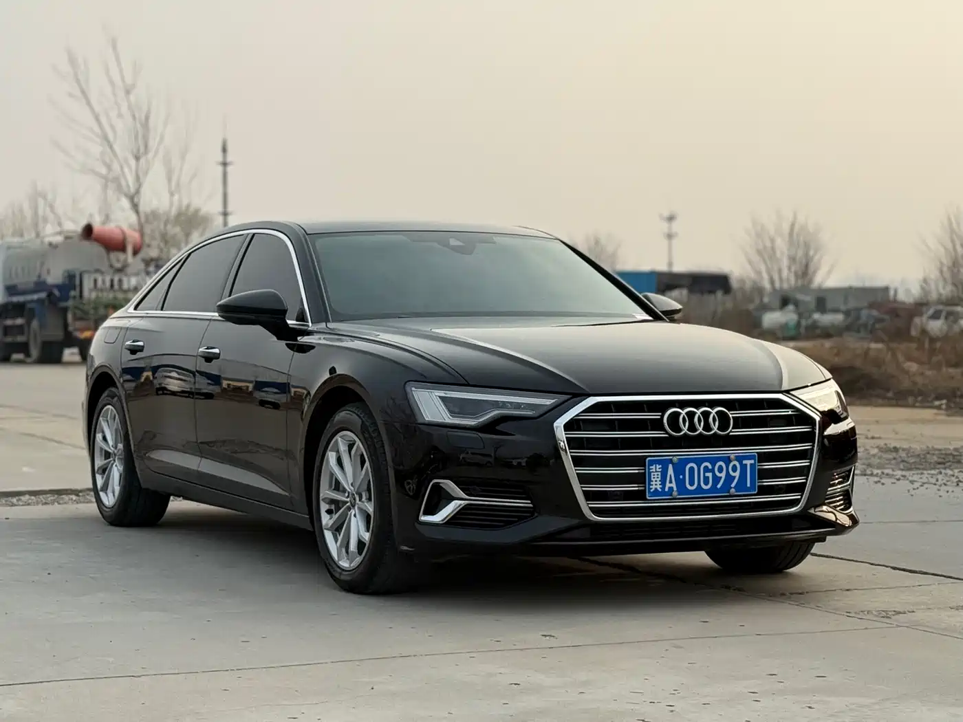 Audi A6L 2024 40 TFSI Luxury Elegance фото 3