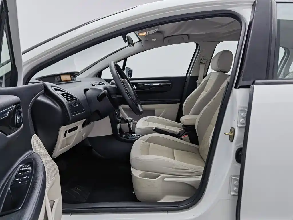 Photo 10 - Citroën C-Quatre