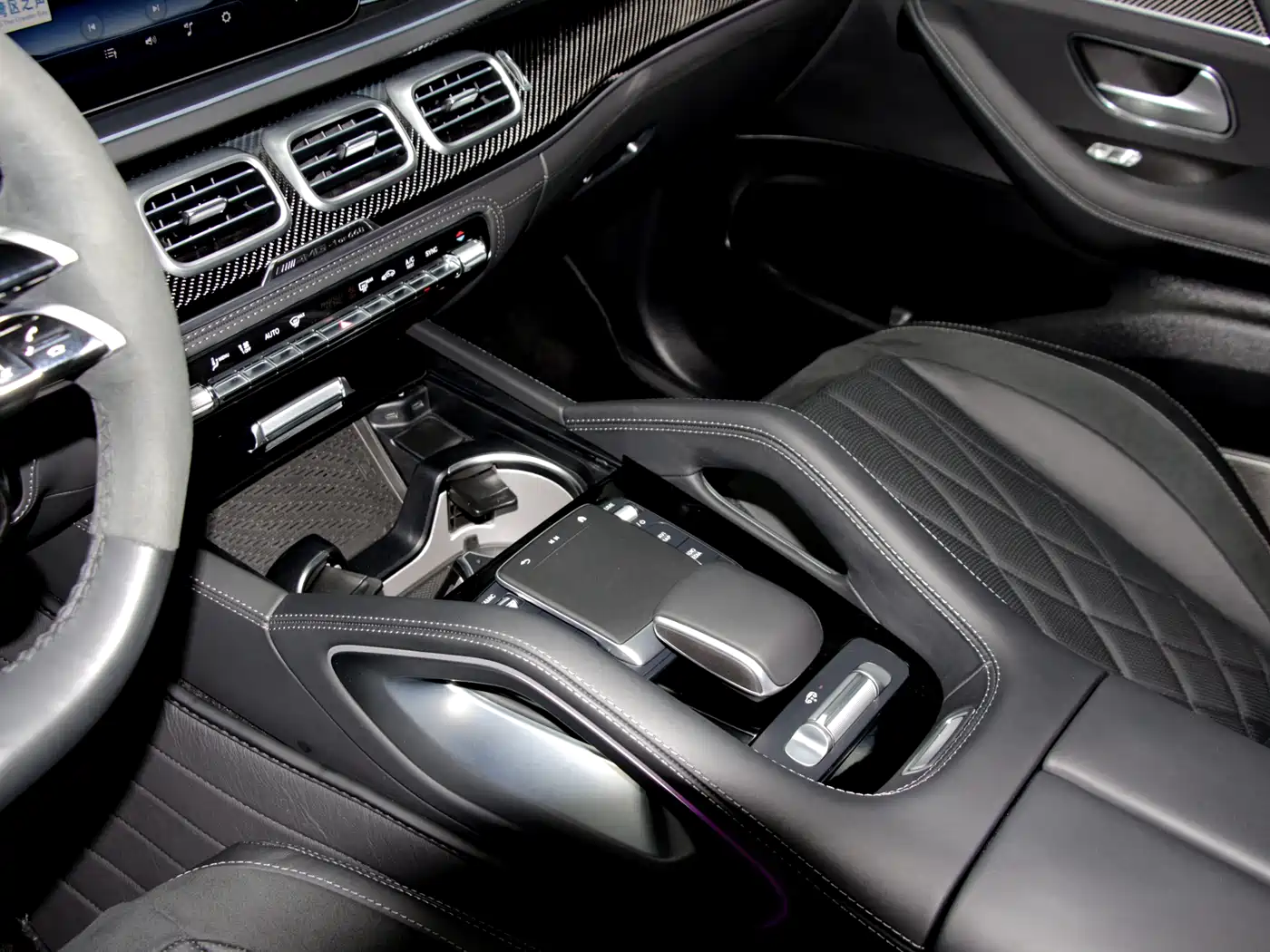Mercedes-Benz GLS AMG 2024 AMG GLS 63 4MATIC+ фото 12