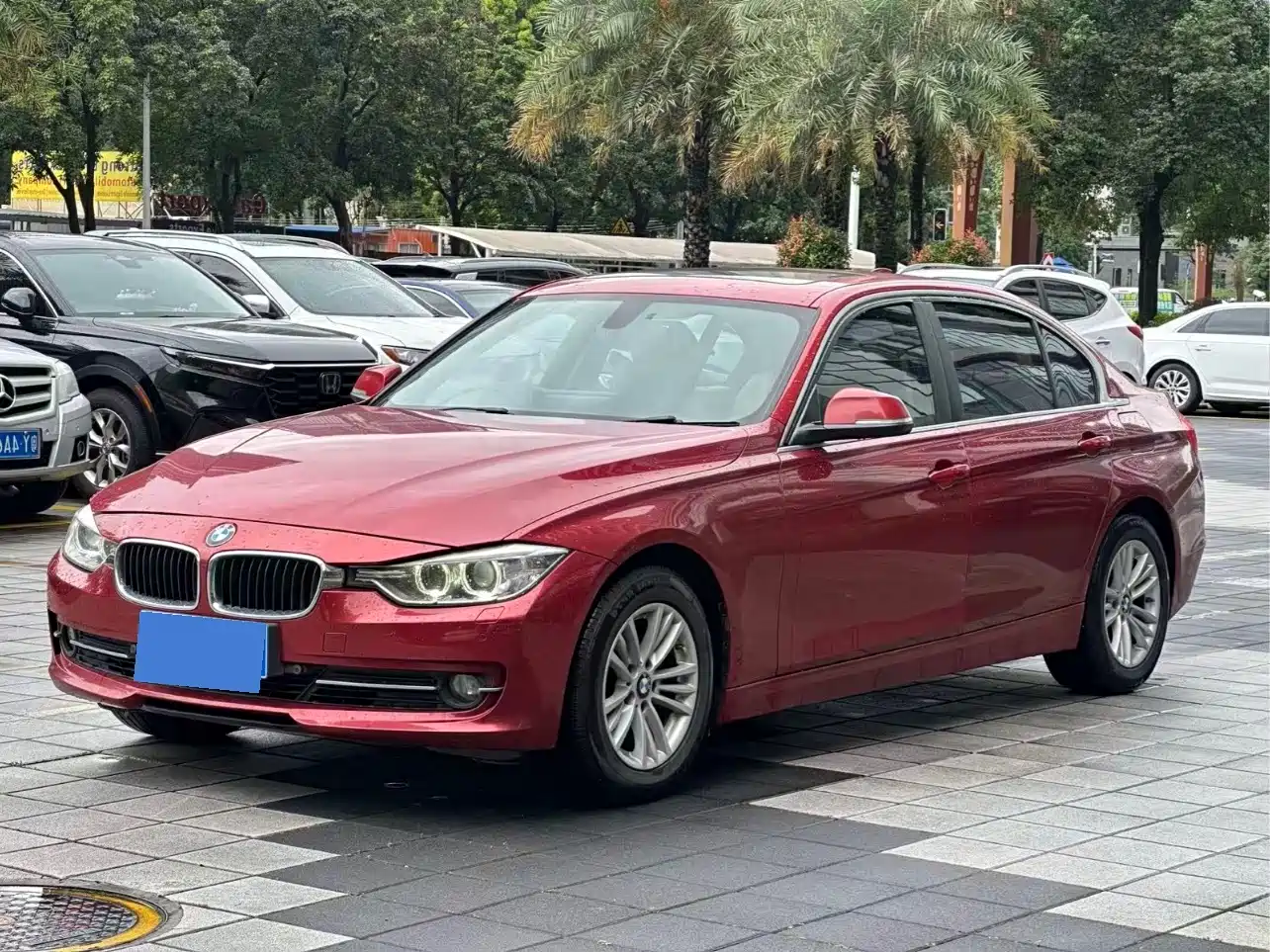 BMW 3 Series 2013 320Li Fashion Model