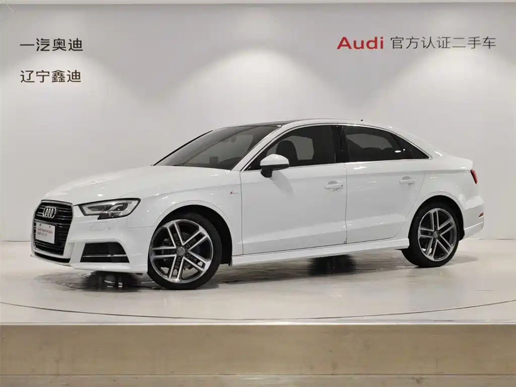 Audi A3 2019 Limousine 35 TFSI Sport China VI