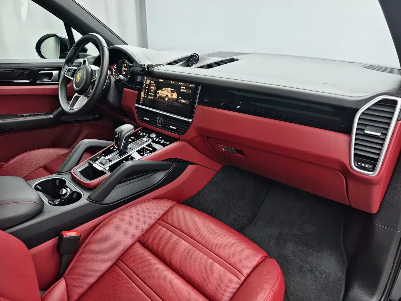 PORSCHE CAYENNE NEW ENERGY