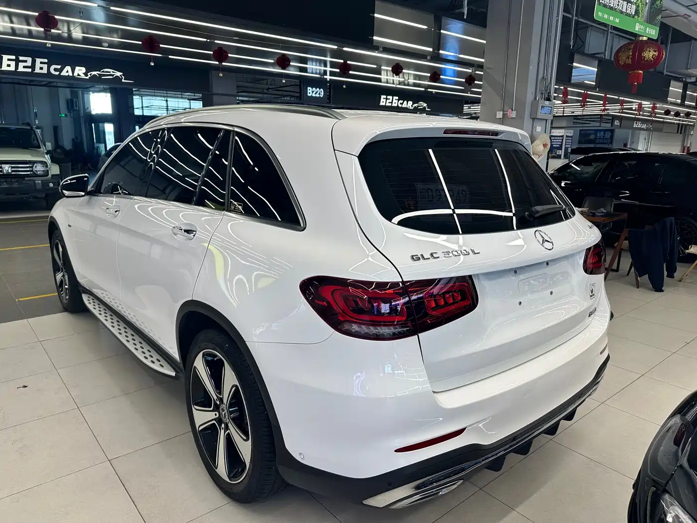 Mercedes-Benz GLC 2022 Facelift GLC 300 L 4MATIC Dynamic Collector's Edition фото 7