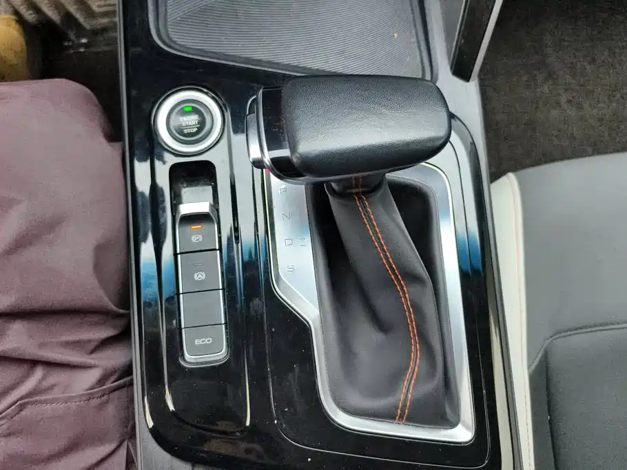 Baojun RC-6 2020 2019 1.5T CVT 24-hour Online Luxury