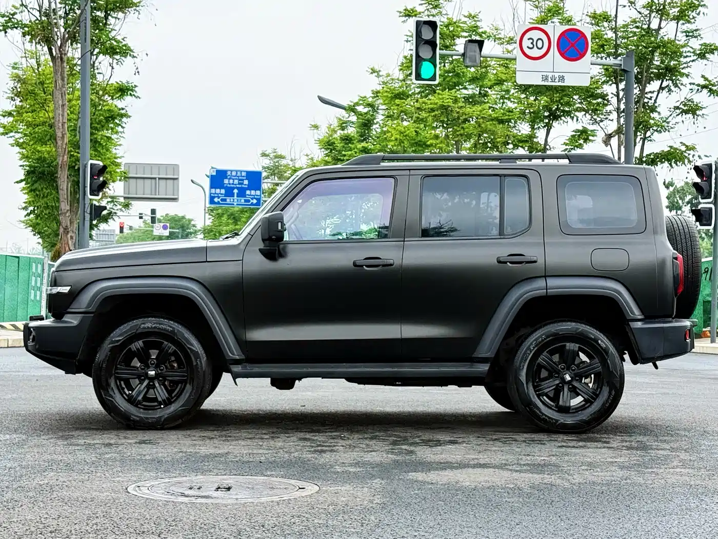Tank 300 2021 Off-road Edition 2.0T Challenger фото 4