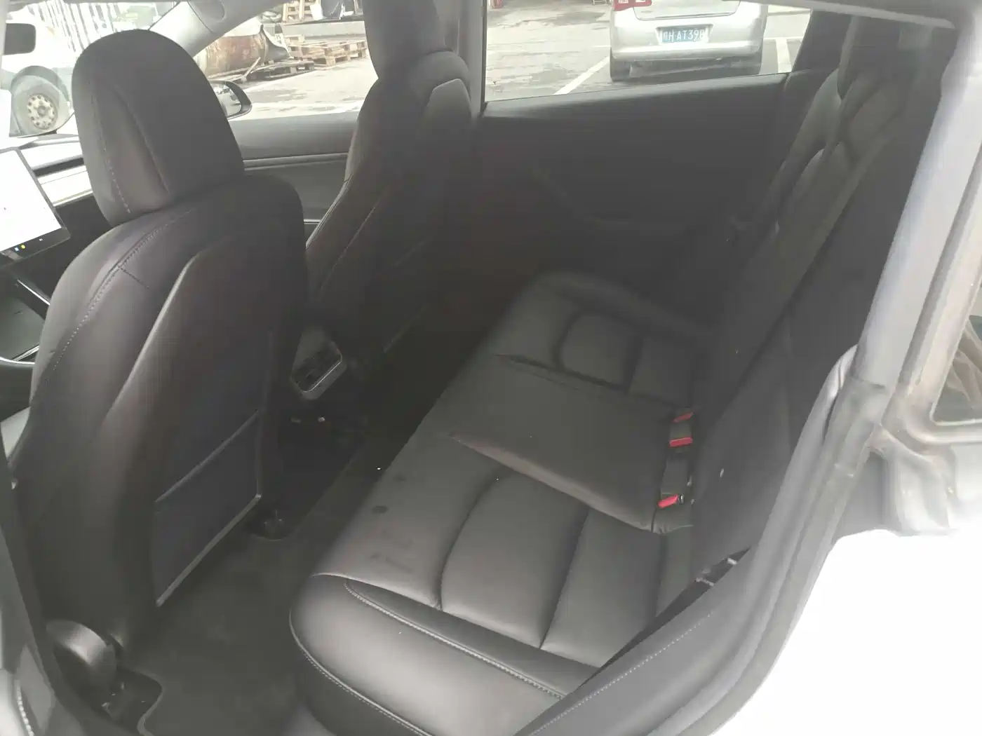 TESLA MODEL 3 (IMPORTED)