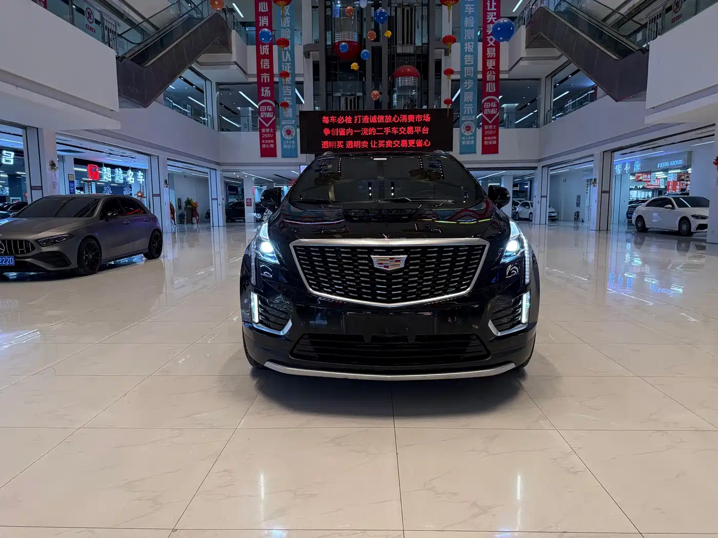 CADILLAC XT5
