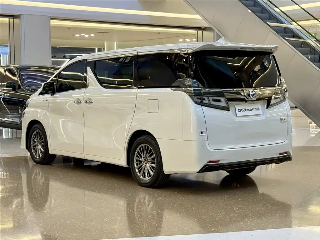 Toyota Vellfire 2021 Crown Hybrid 2.5L HV Premium Edition фото 6